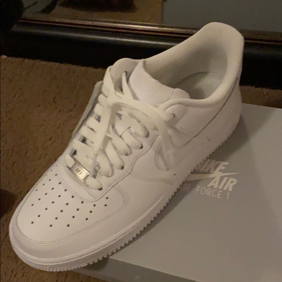 Shoes - Picture 4 of 4